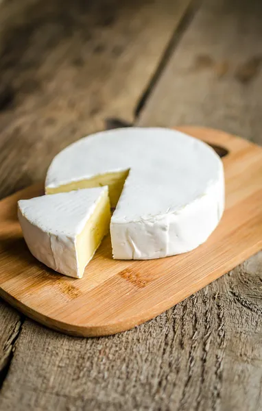 Head of camembert — Stock Photo, Image