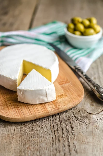 Formaggio Camembert — Foto Stock