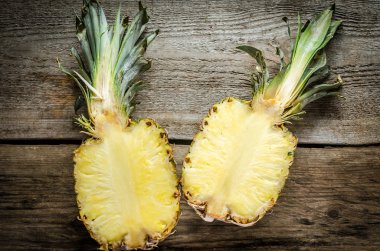ananas kesiti