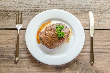 Angus sığır eti biftek