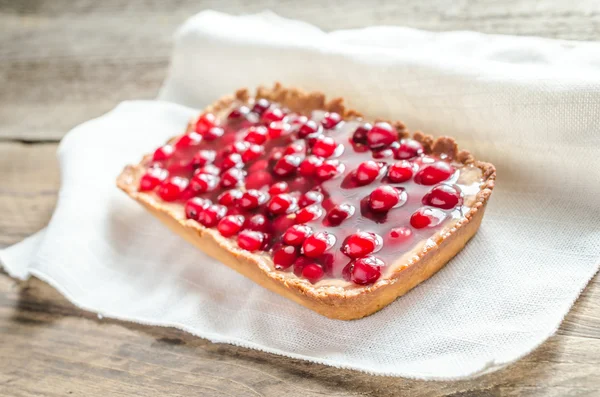 Tart with jellied fresh cranberries — Stock Photo, Image