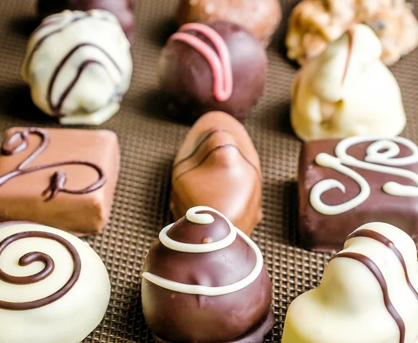 Luxury chocolate candies — Stock Photo, Image