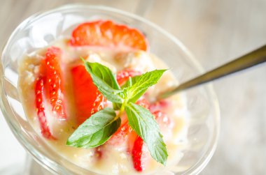 çilek eton karışıklık yakın çekim