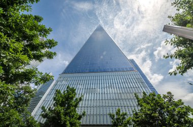 New york - 17 Temmuz: özgürlük Kulesi (1 wtc) Manhattan üzerinde 17 Temmuz 2014. bir Dünya Ticaret Merkezi Batı yarımküredeki en yüksek binası ve dünyanın üçüncü en yüksek binası olan.