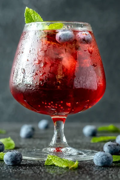 Glass Blueberry Gin Smash Cocktail Garnished Mint — Stock Photo, Image