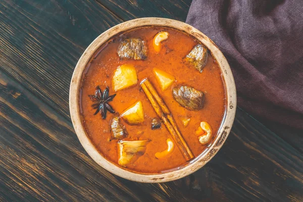 Bowl Massaman Curry Wooden Background — Stok fotoğraf