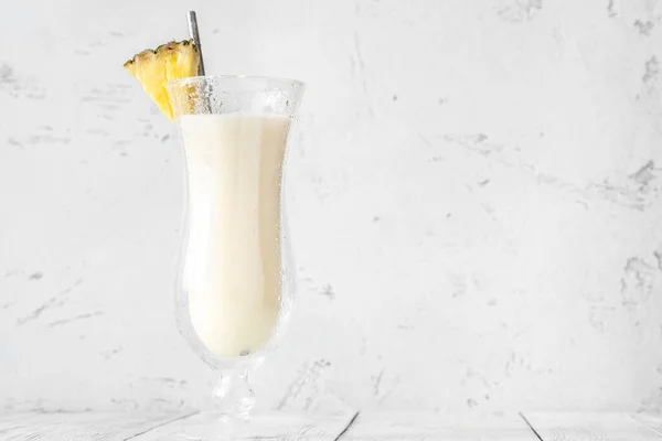 Chi Chi Organico Cocktail Garnished Pineapple Wedge — Stock Photo, Image