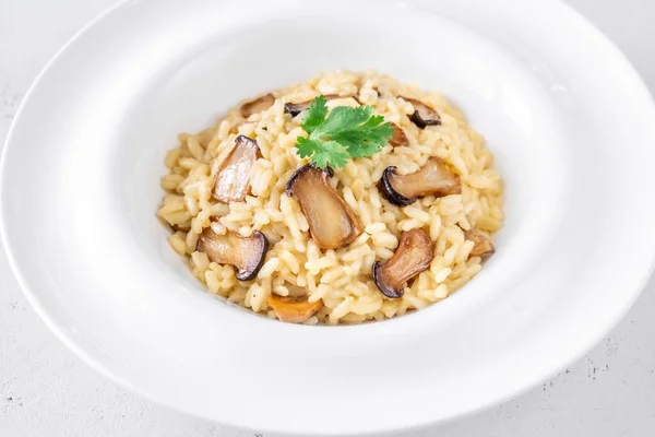 Portion Risotto Fried Eryngii Mushrooms — Stock Photo, Image