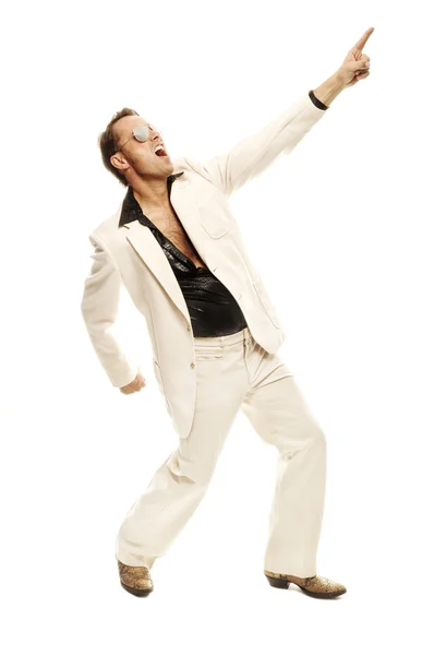 Dançarino disco louco em terno branco e botas de couro de cobra — Fotografia de Stock