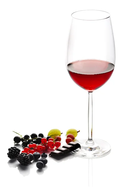 Wein und Früchte — Stockfoto