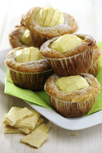 Apple en witte chocolade muffins — Stockfoto