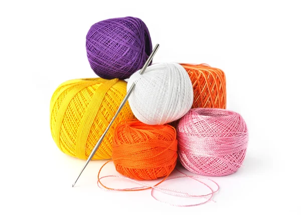 hobi - beyaz arka plan üzerinde izole kroşe araçları