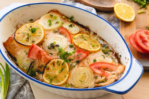 Salmon Fillet Baked Vegetables Fish Dish —  Fotos de Stock