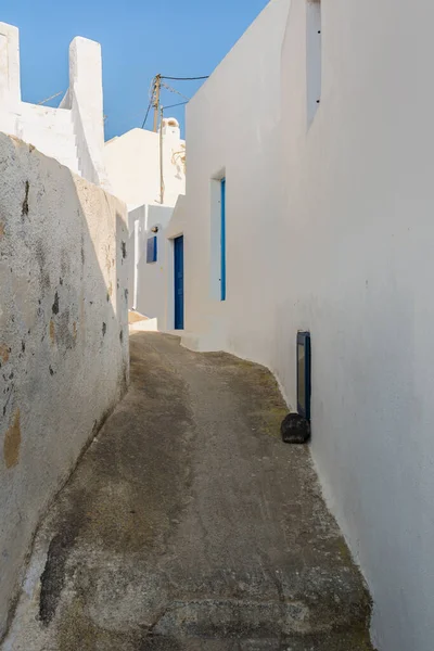 Narrow Street Pyrgos Santorini Island Greece — Stock Photo, Image