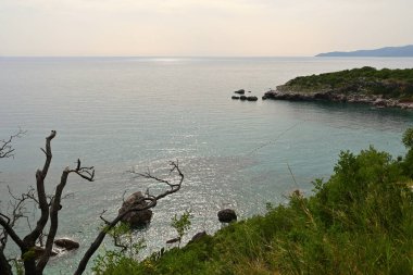 Drobni Pijesak beach, a picturesque bay with clean water for swimming and diving