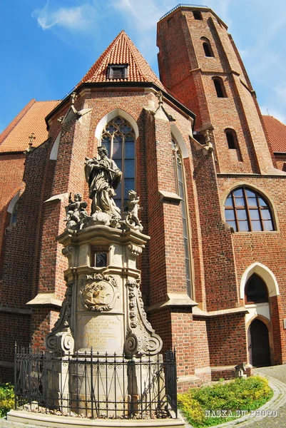 Cathédrale gothique sur l'île de Tumski à Wroclaw, Pologne — Photo