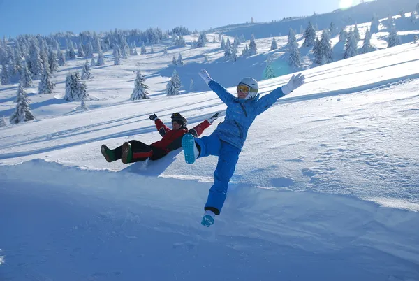 Aventura de esqui de inverno em Kopaonik na Sérvia — Fotografia de Stock