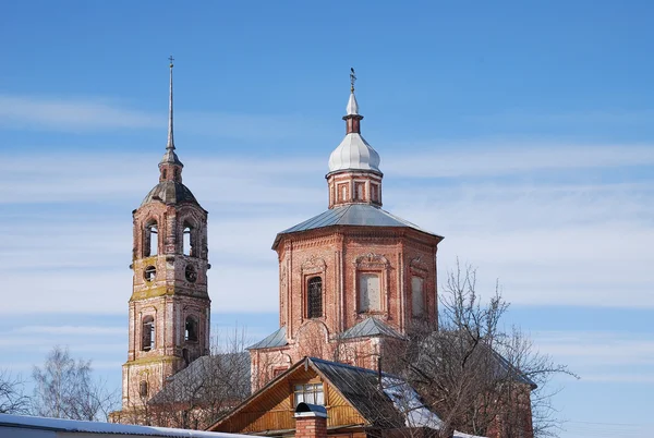 Wooden huts and churches in Suzdal — Stock Photo, Image