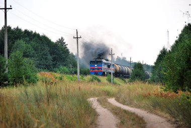 Tren geçen yaz aylarında köyü yakınlarında duman