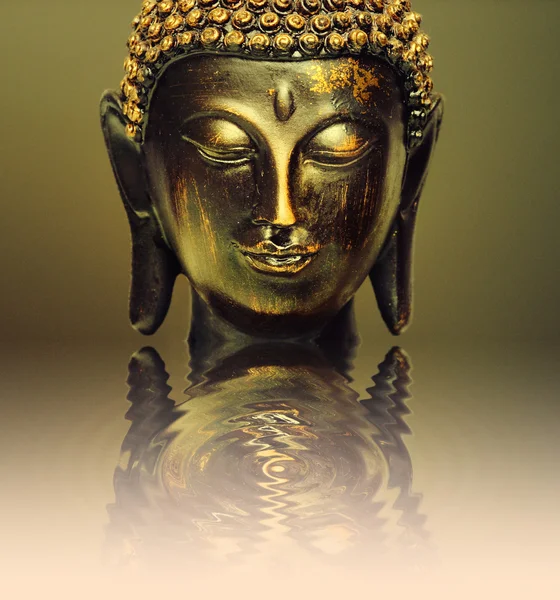 Buddha statuette — Stock Photo, Image