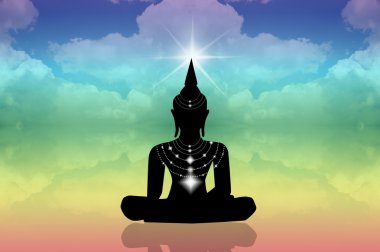 Buda heykeli gökyüzünde