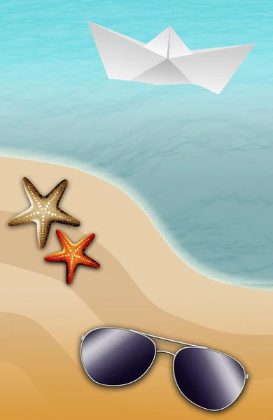 Сцена на пляже с морской звездой и солнцезащитными очками — стоковое фото