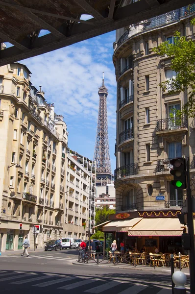 En gata i paris city — Stockfoto