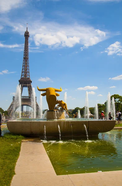 Paris 'teki Eyfel Kulesi — Stok fotoğraf