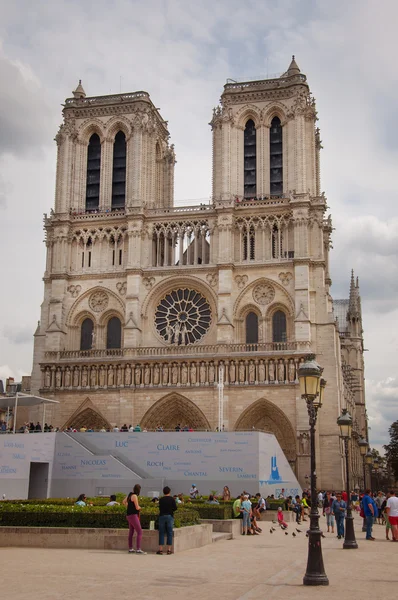 A párizsi Notre-Dame-katedrális — Stock Fotó