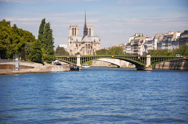 Katedrála notre Dame v Paříži — Stock fotografie