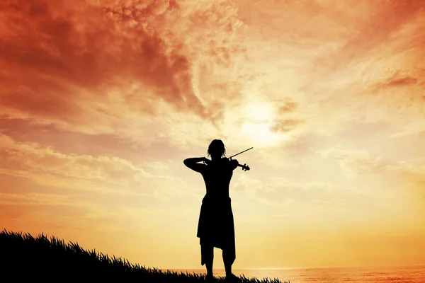 Violinista al tramonto — Foto Stock