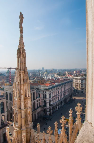 Utsikt över Milano-katedralen — Stockfoto