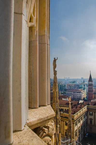 Utsikt över Milano-katedralen — Stockfoto