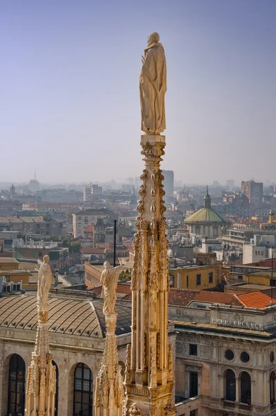 Vue sur la cathédrale de Milan — Photo