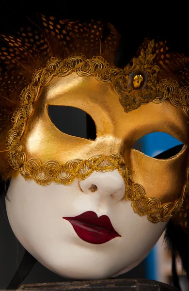 Máscara veneziana em Veneza cidade — Fotografia de Stock