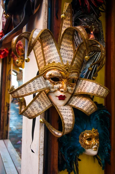 Máscara veneziana em Veneza cidade — Fotografia de Stock