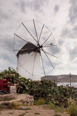 mykonos'daki yel değirmenleri