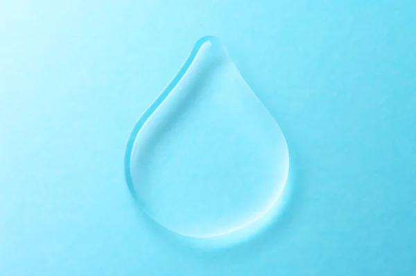 Goccia d'acqua a forma di lacrima (orizzontale ). — Foto Stock