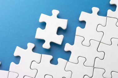 puzzle parçaları birleştirme.