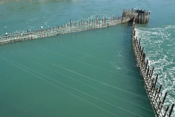 Korean Traditional Method for Fishing anchovy by flow of sea water — Stock Photo, Image