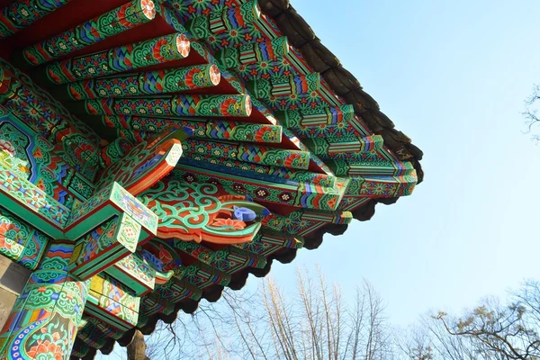 En botten design av koreanska traditionella tak — Stockfoto