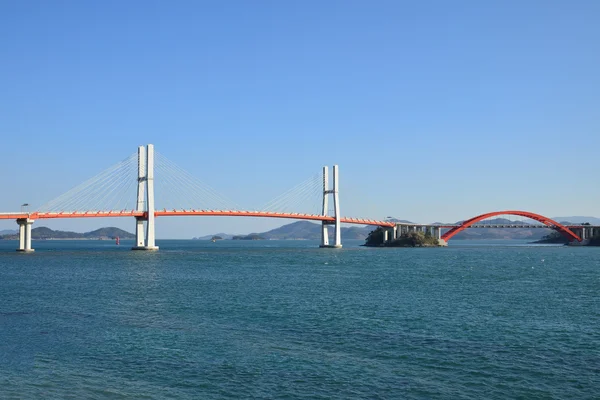 Μεγάλη κρεμαστή γέφυρα στο samcheonpo, Κορέα — Φωτογραφία Αρχείου