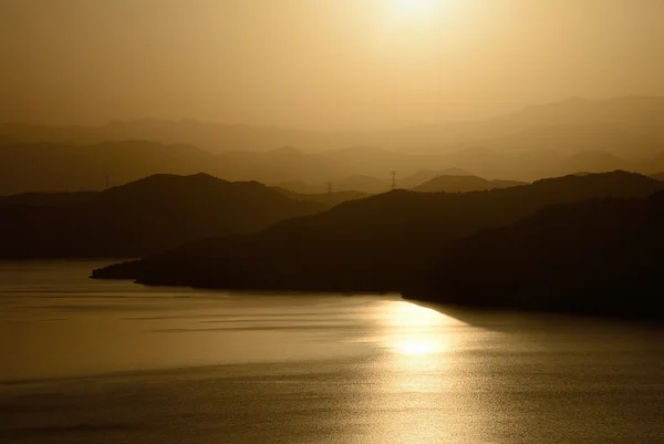 Puesta de sol del río Nam en JinJu, Corea —  Fotos de Stock