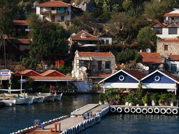 Town denize dağlarda,