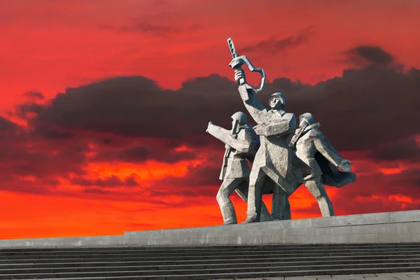 Monument de la Victoire de la Seconde Guerre mondiale à Riga — Photo