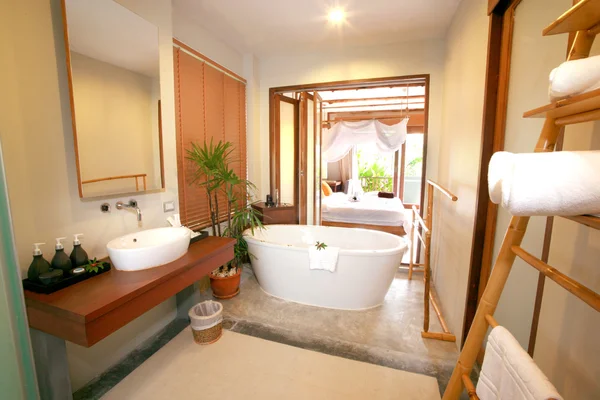 banyo.