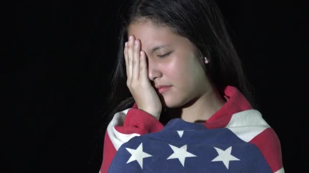 Sad American Teen Civilian Girl Crying Usa Flag — Stockvideo