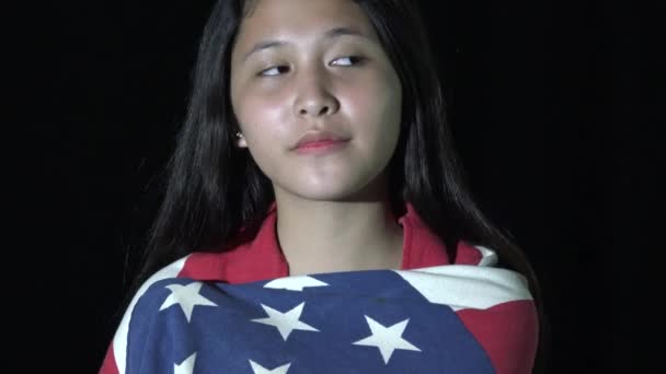 Happy Civilian American Female Child Talking Usa Flag — Stock video