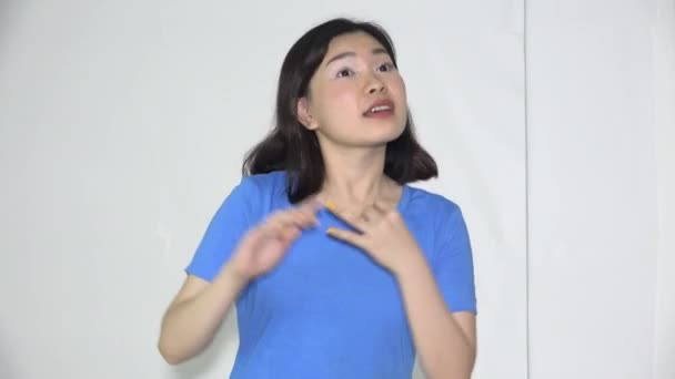 Happy Asian Girl Talking — Stock Video