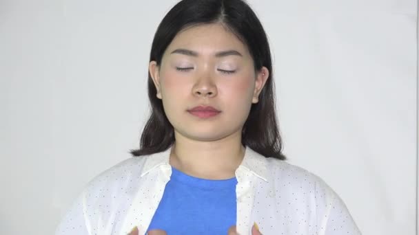 Pretty Asian Woman Fixing Hair — Stock Video